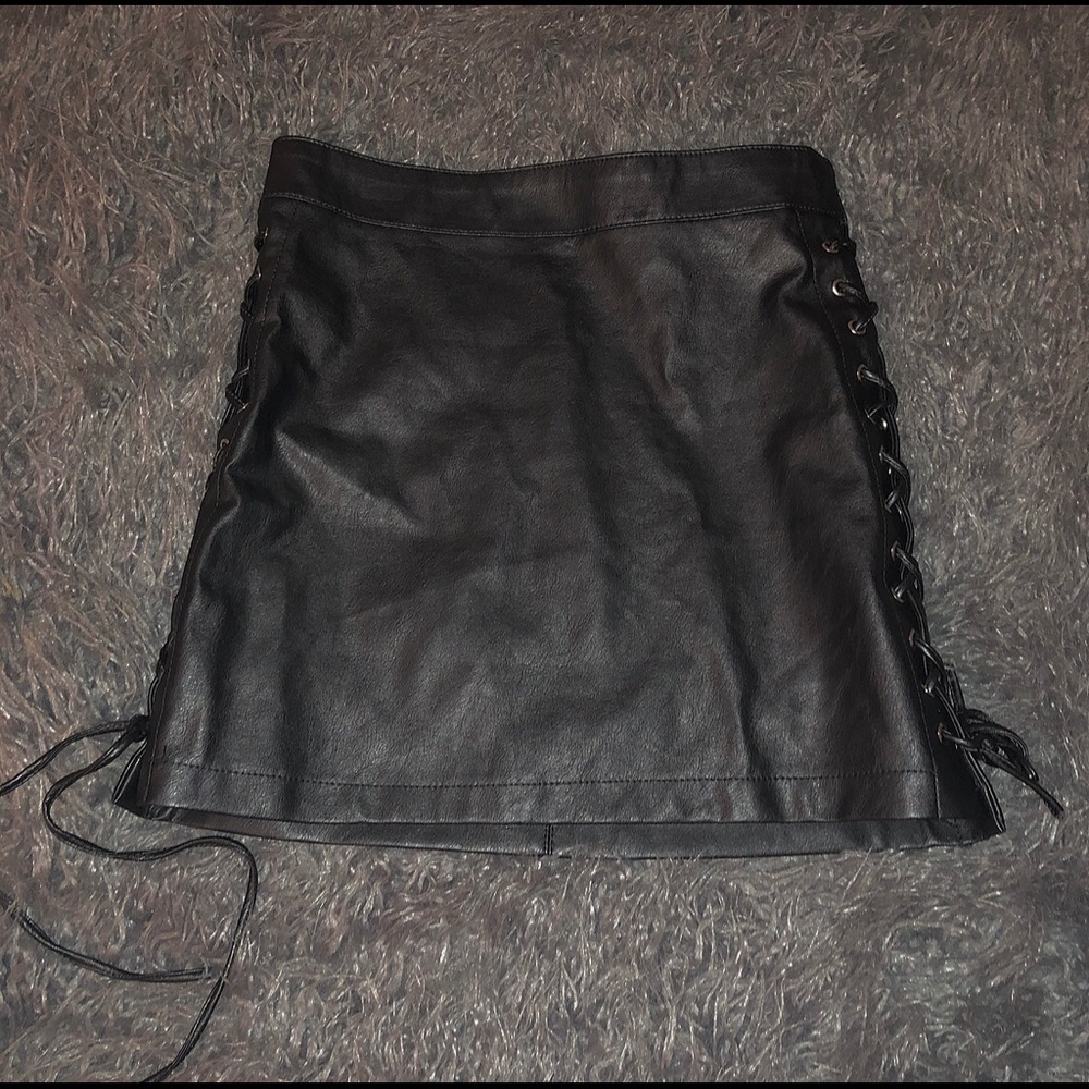 Leather skirt
